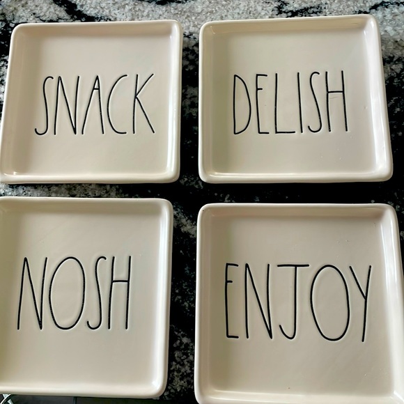 Rae Dunn Set of 4 Square Snack plates. Ceramic, dishwasher safe. - Picture 1 of 6